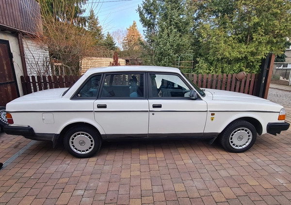 Volvo Seria 200 cena 18900 przebieg: 205177, rok produkcji 1991 z Ząbki małe 137